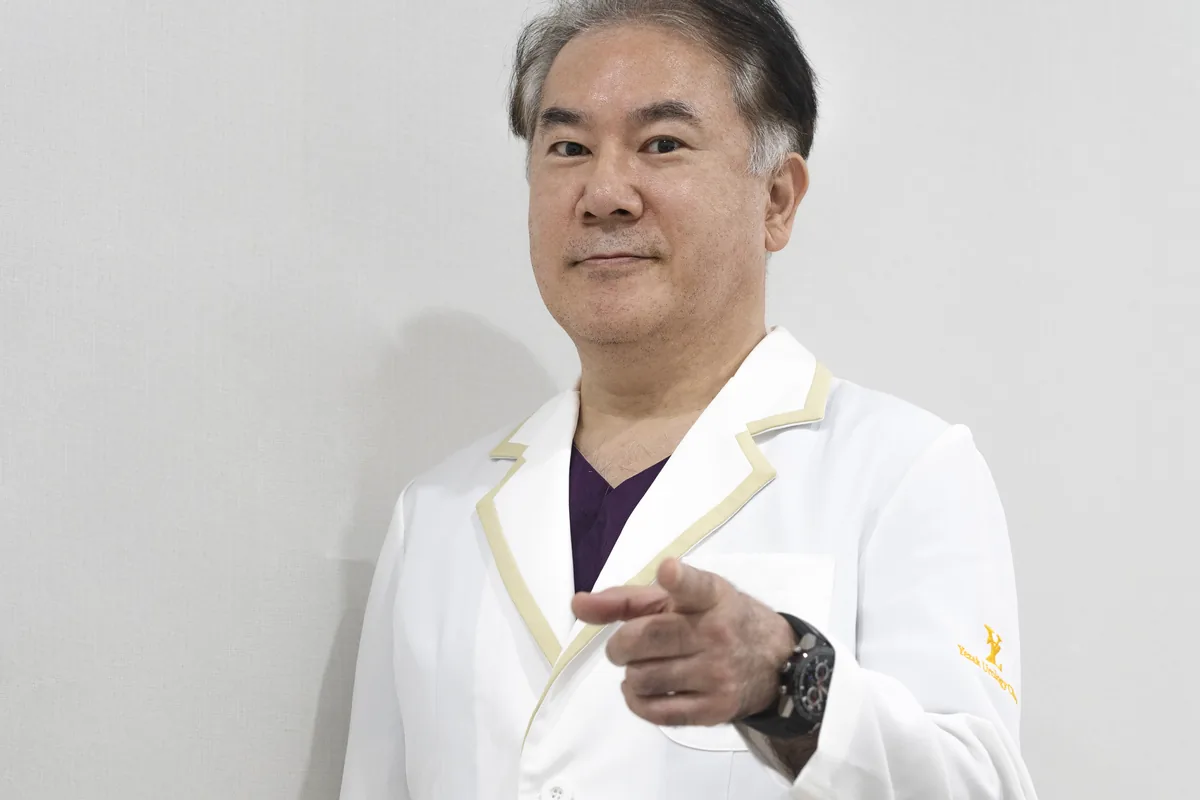 치료 순서를 함께 정하는 문일 대표원장